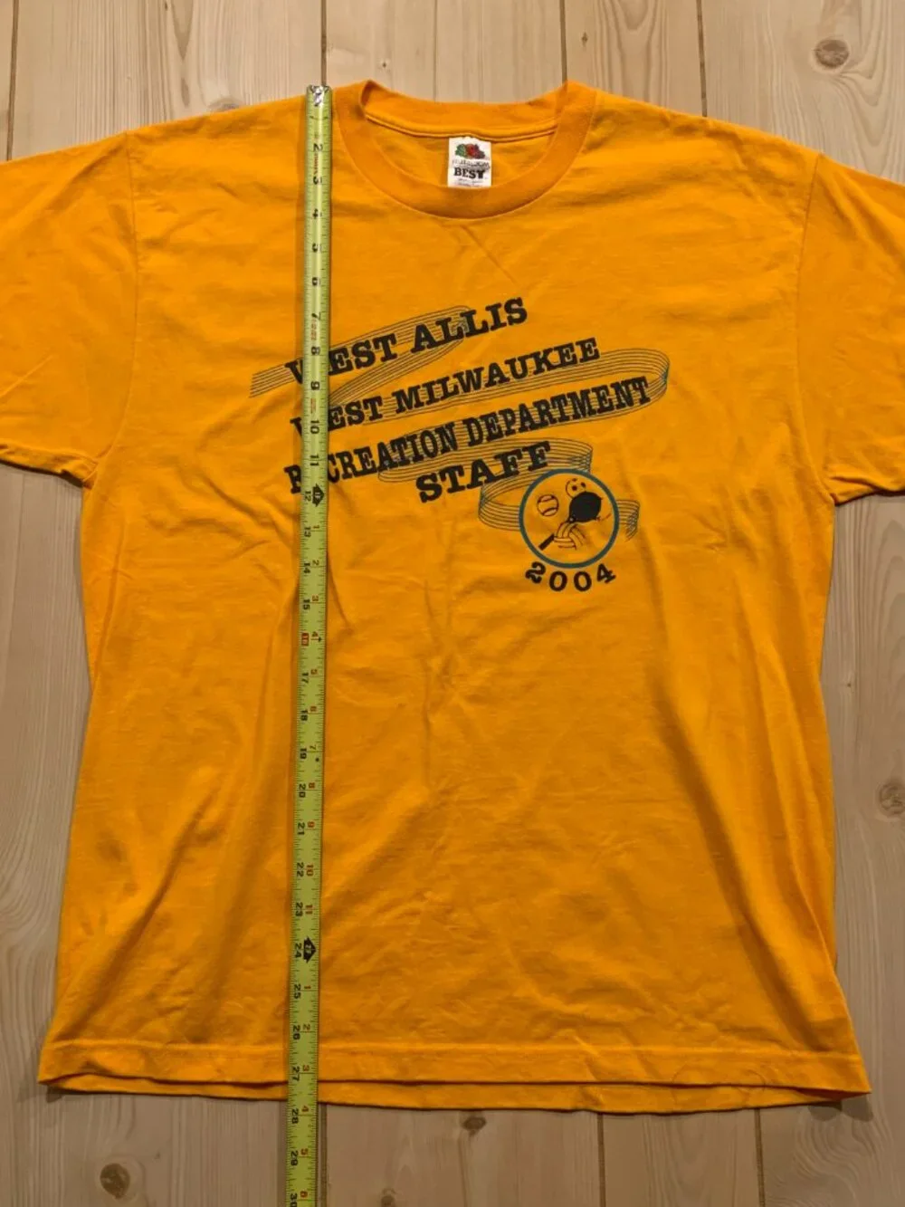 Vintage Y2K West Allis West Milwaukee Recreation Department Staff 2004 T-Shirt L - Picture 5 of 6